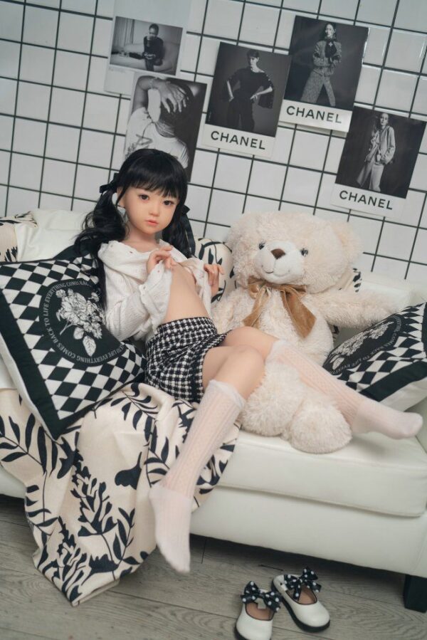GB05# 121cm Super Real Silicone Cute Sex Doll - Image 10