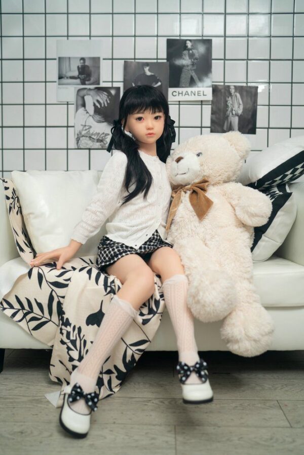 GB05# 121cm Super Real Silicone Cute Sex Doll - Image 13